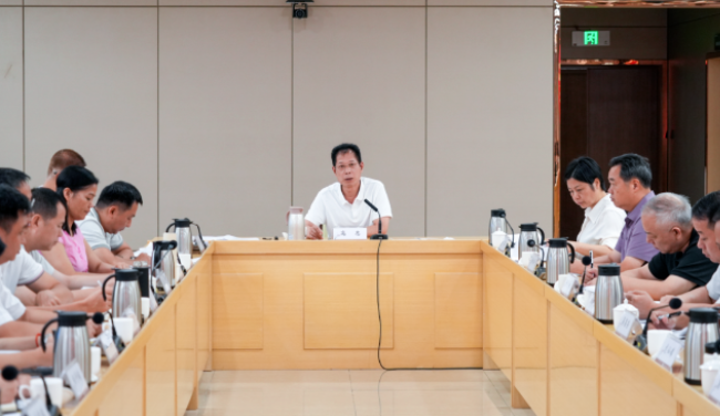 翁源县召开十四届县委财经委员会第十次（扩大）会议暨招商引资工作调度会议